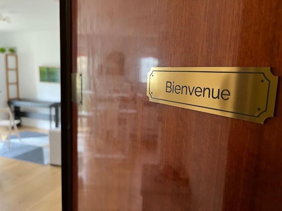 Superbe Appartement Avec Belle Vue Jardin パリ エクステリア 写真