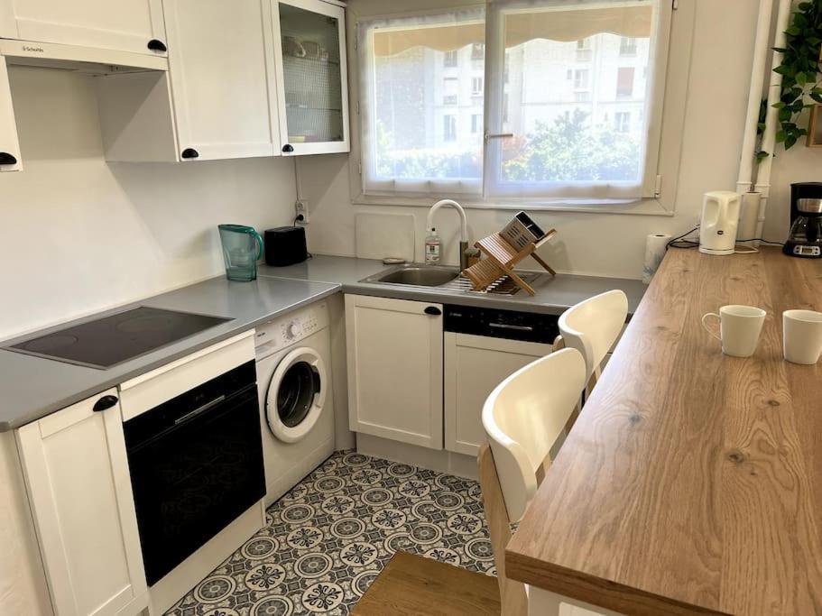 Superbe Appartement Avec Belle Vue Jardin パリ エクステリア 写真